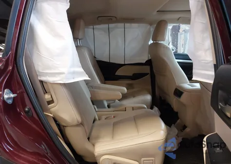 2019 Toyota Highlander Xle from USA, damaged, VIN 5TDJZRFHXKS936316